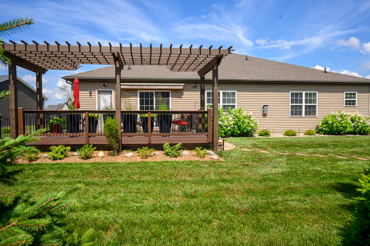 2611 Piney Run, Bloomington, IL 61705