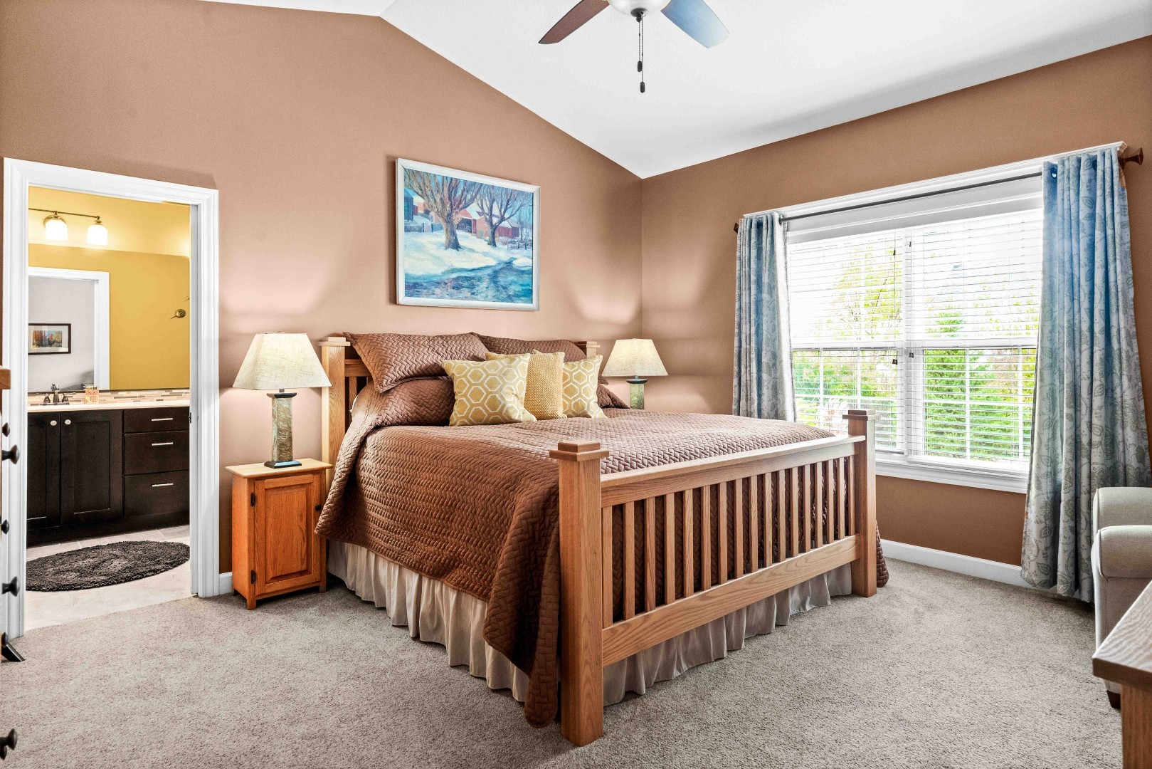 2611 Piney Run, Bloomington, IL 61705