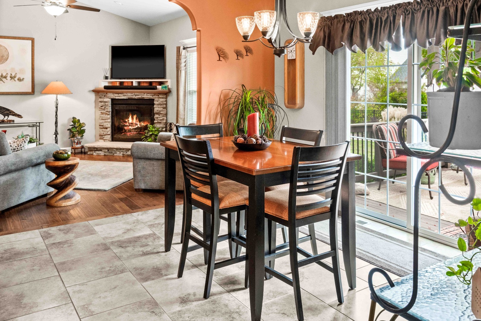 2611 Piney Run, Bloomington, IL 61705