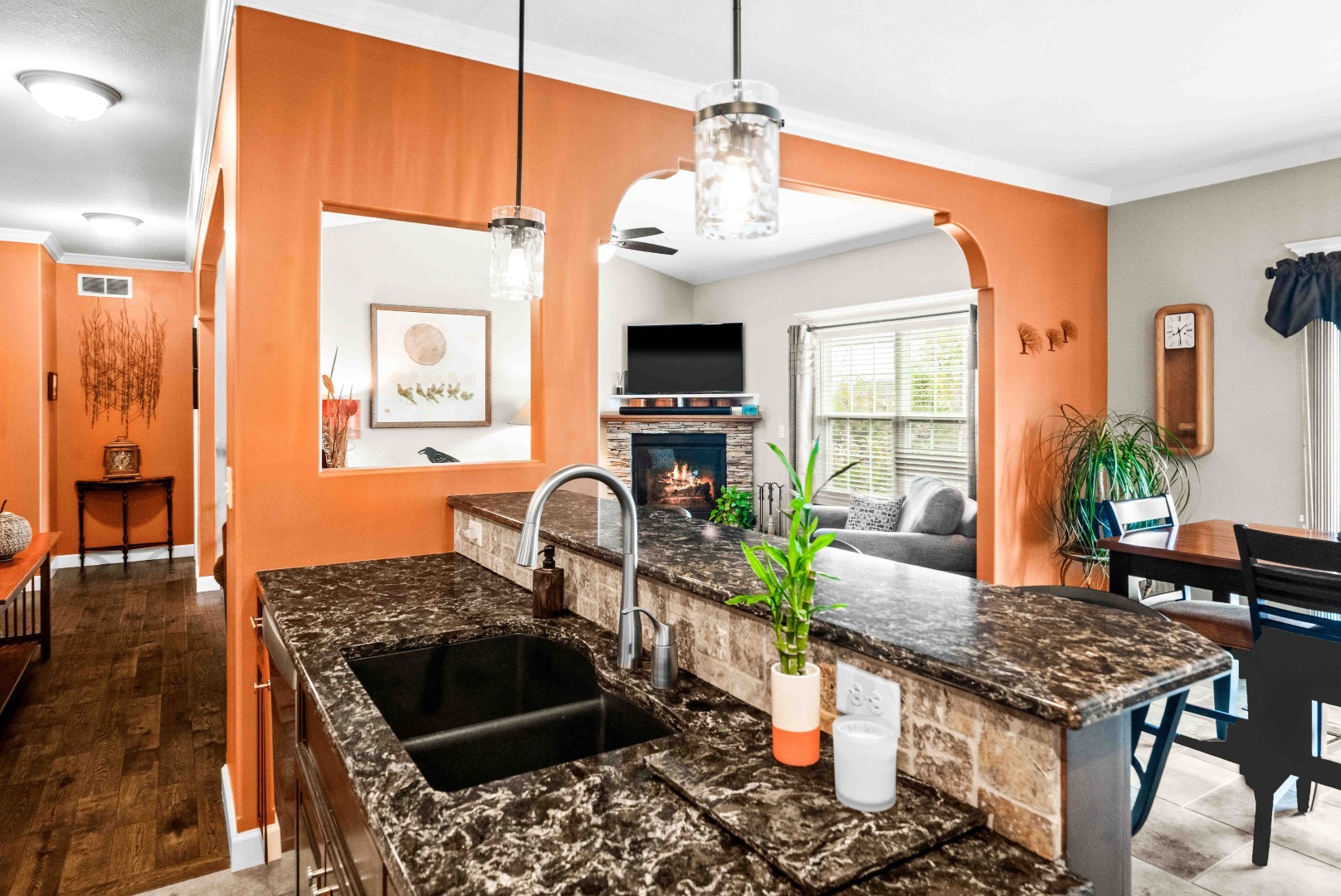 2611 Piney Run, Bloomington, IL 61705