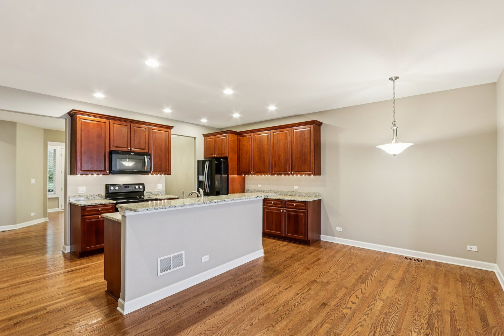 1341 Ashbury Circle, Lemont, IL 60439