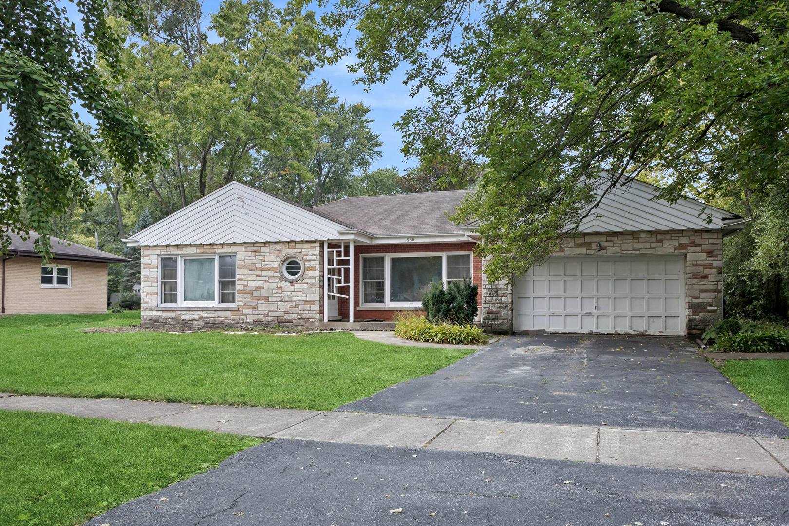 950 Gardner Road, Flossmoor, IL 60422