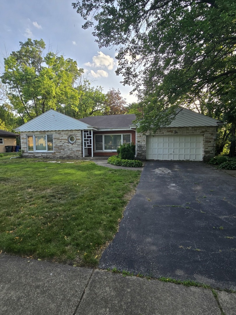 950 Gardner Road, Flossmoor, IL 60422