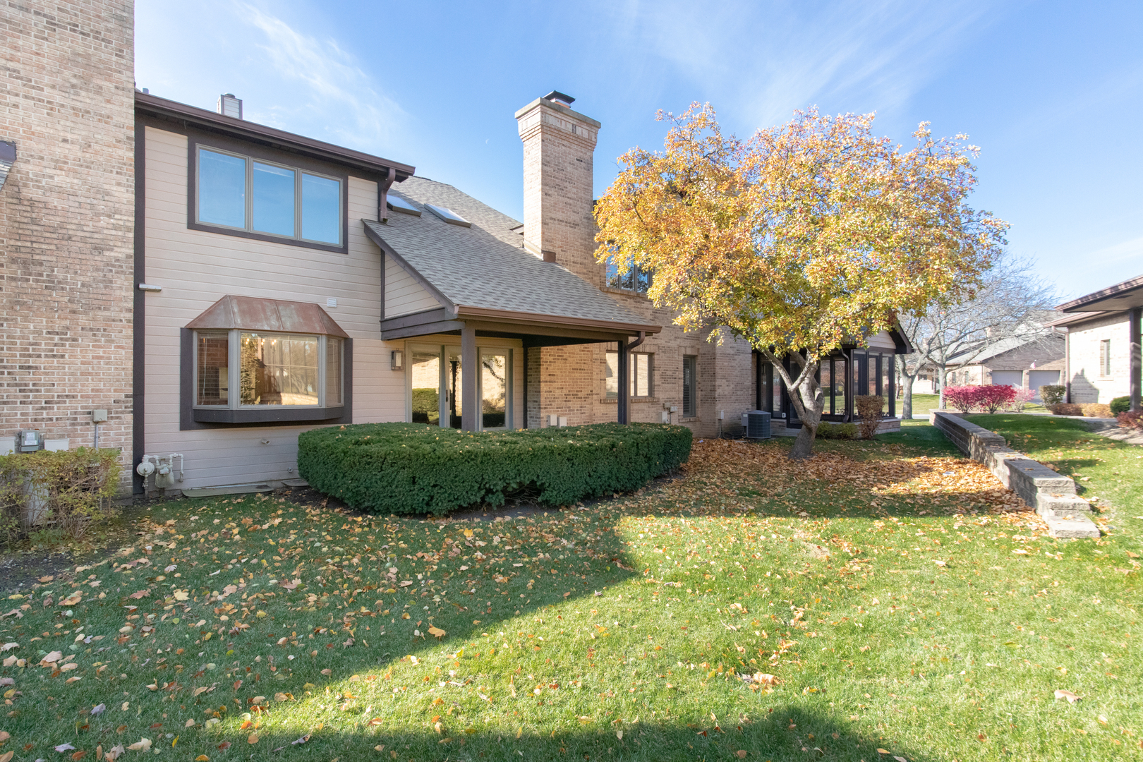 1711 Pebble Beach Court, Hoffman Estates, IL 60169