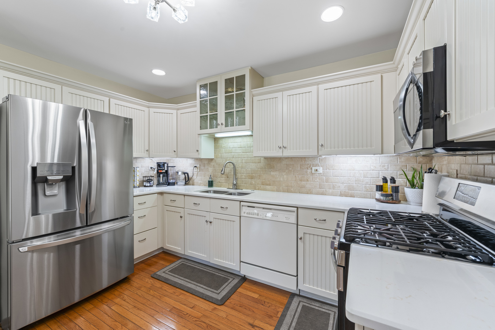 11424 LAKEBROOK Court, Orland Park, IL 60467