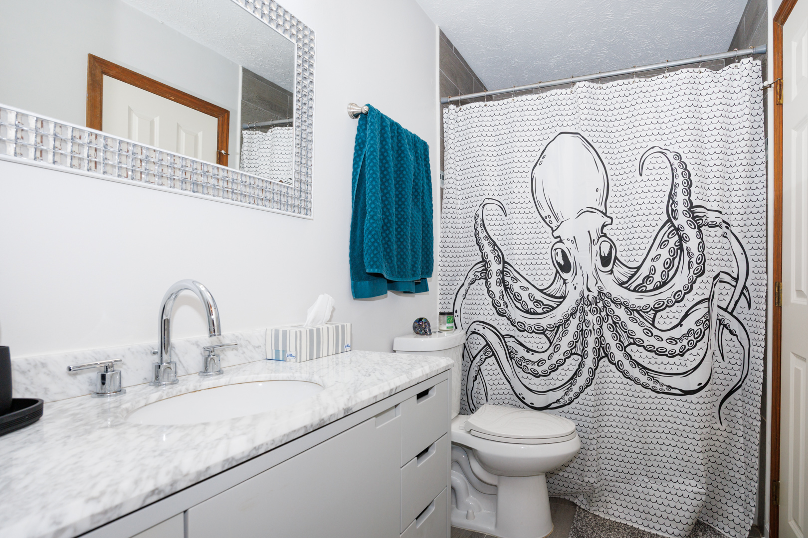 1309 Cadwell Drive, Bloomington, IL 61704