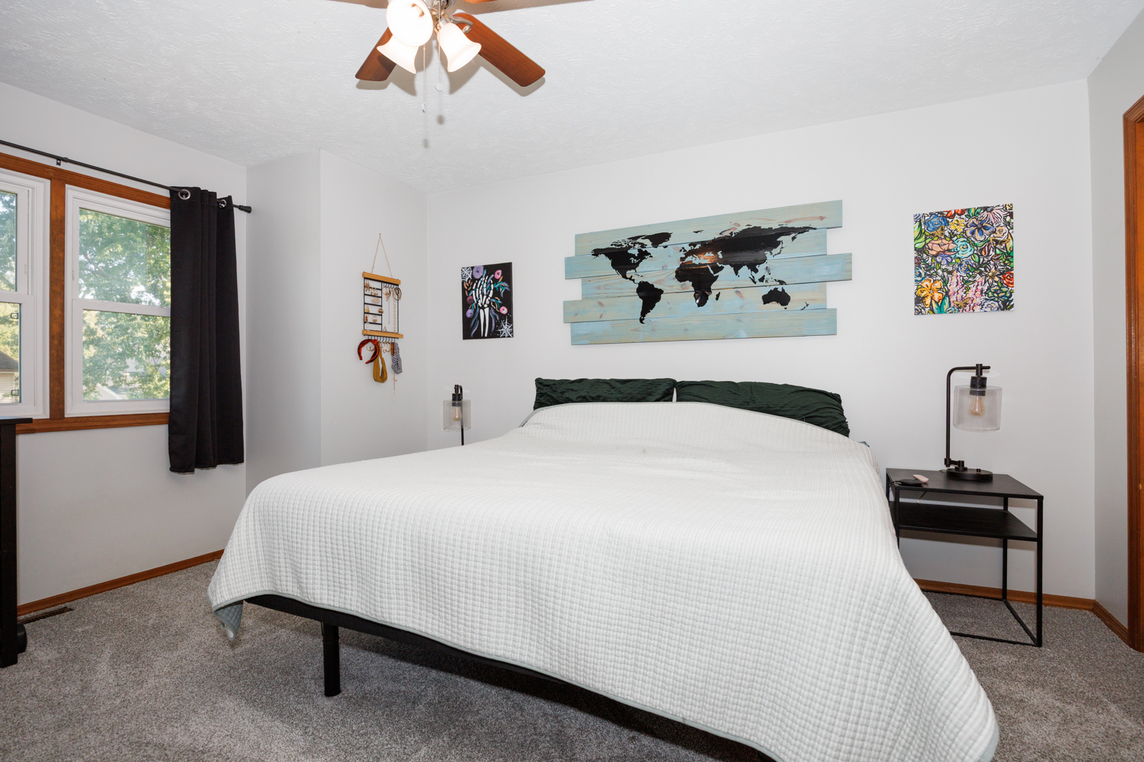 1309 Cadwell Drive, Bloomington, IL 61704