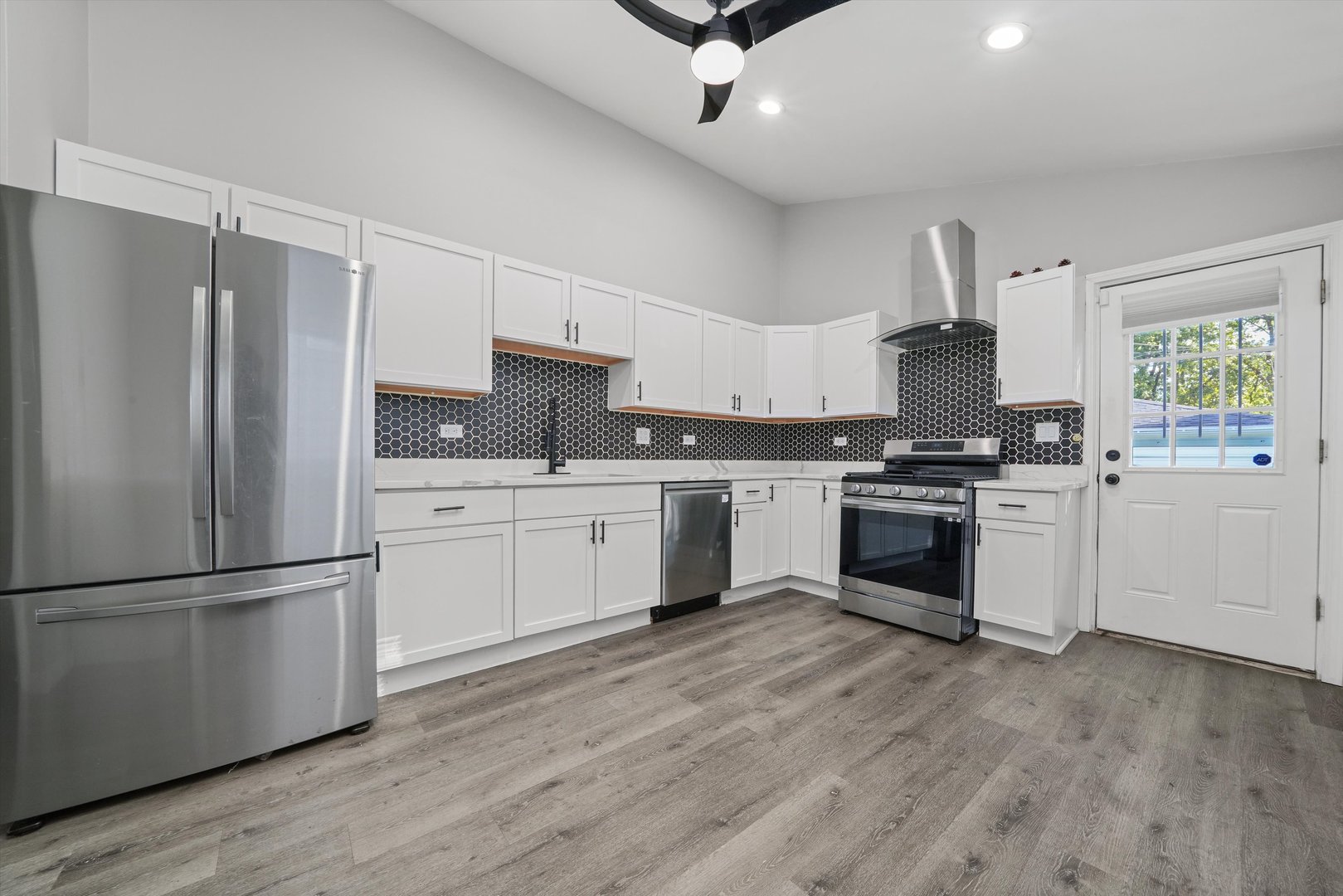 1011 E 142nd Street, Dolton, IL 60419