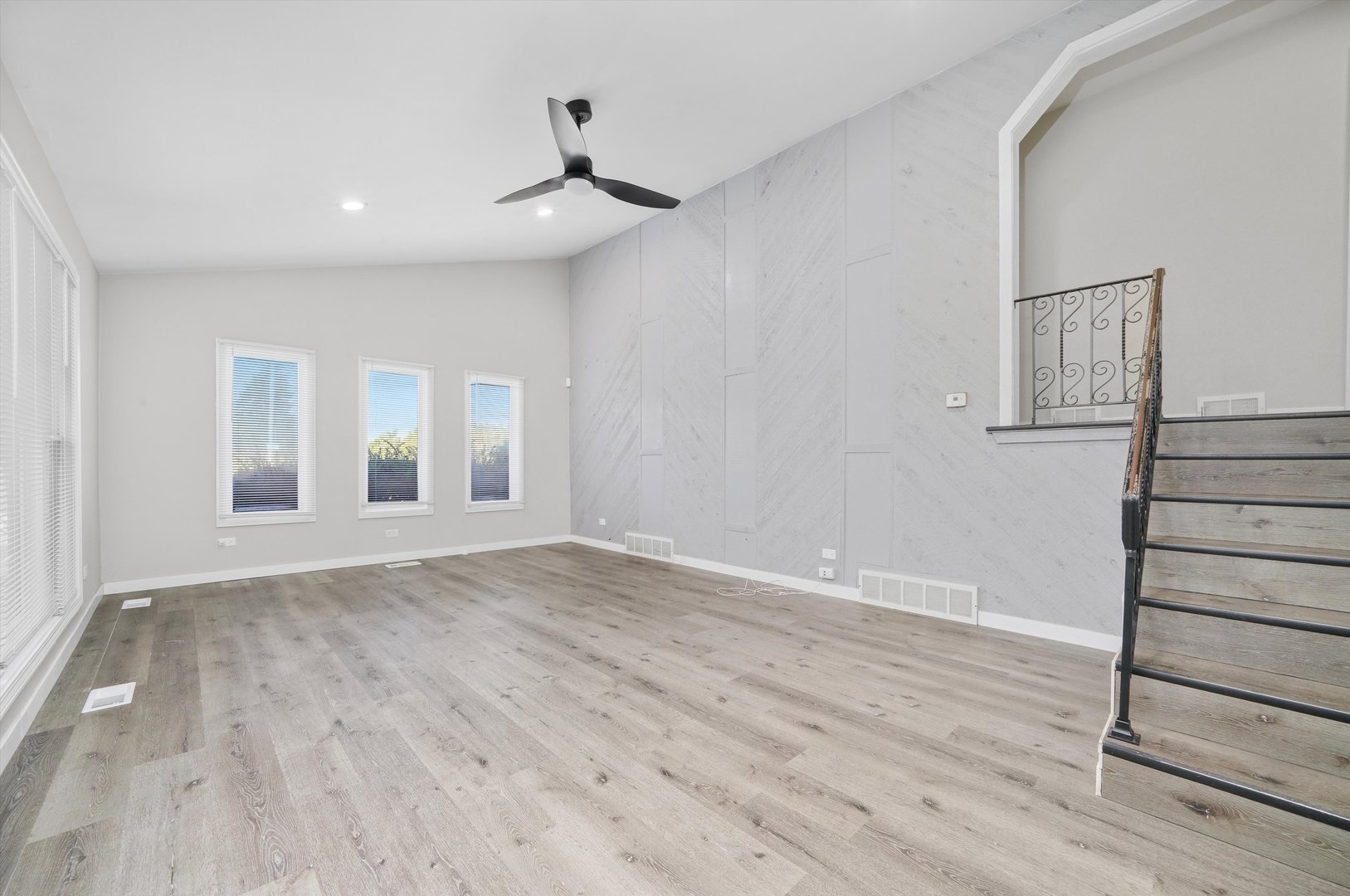 1011 E 142nd Street, Dolton, IL 60419