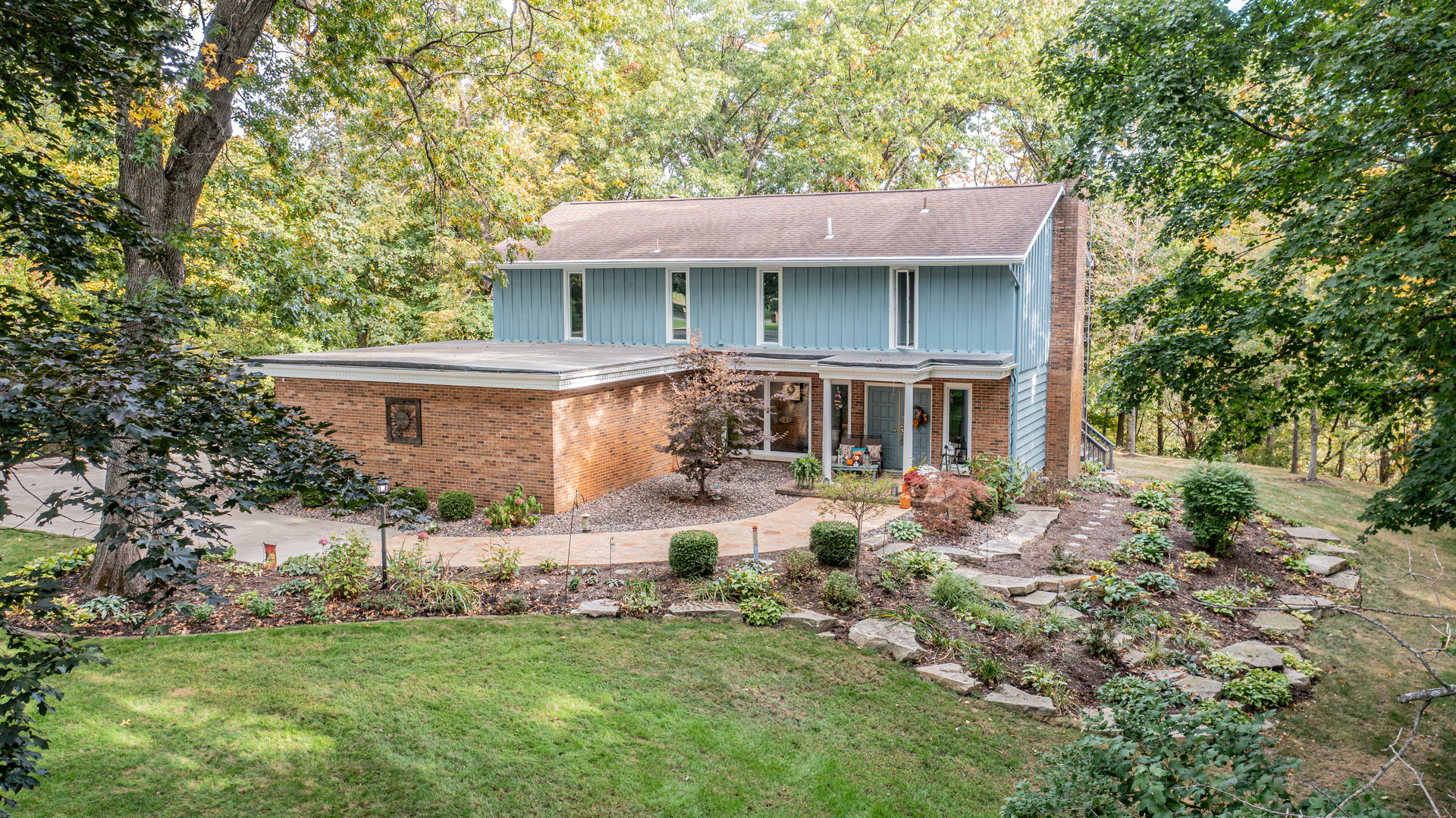 2555 Ridgefield Road, Princeton, IL 61356