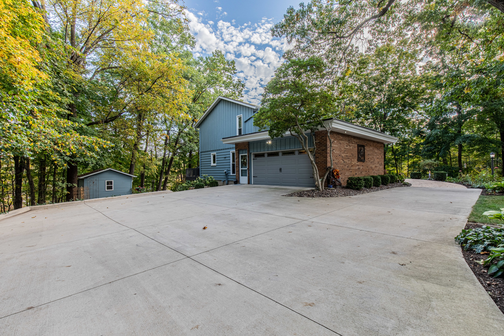 2555 Ridgefield Road, Princeton, IL 61356