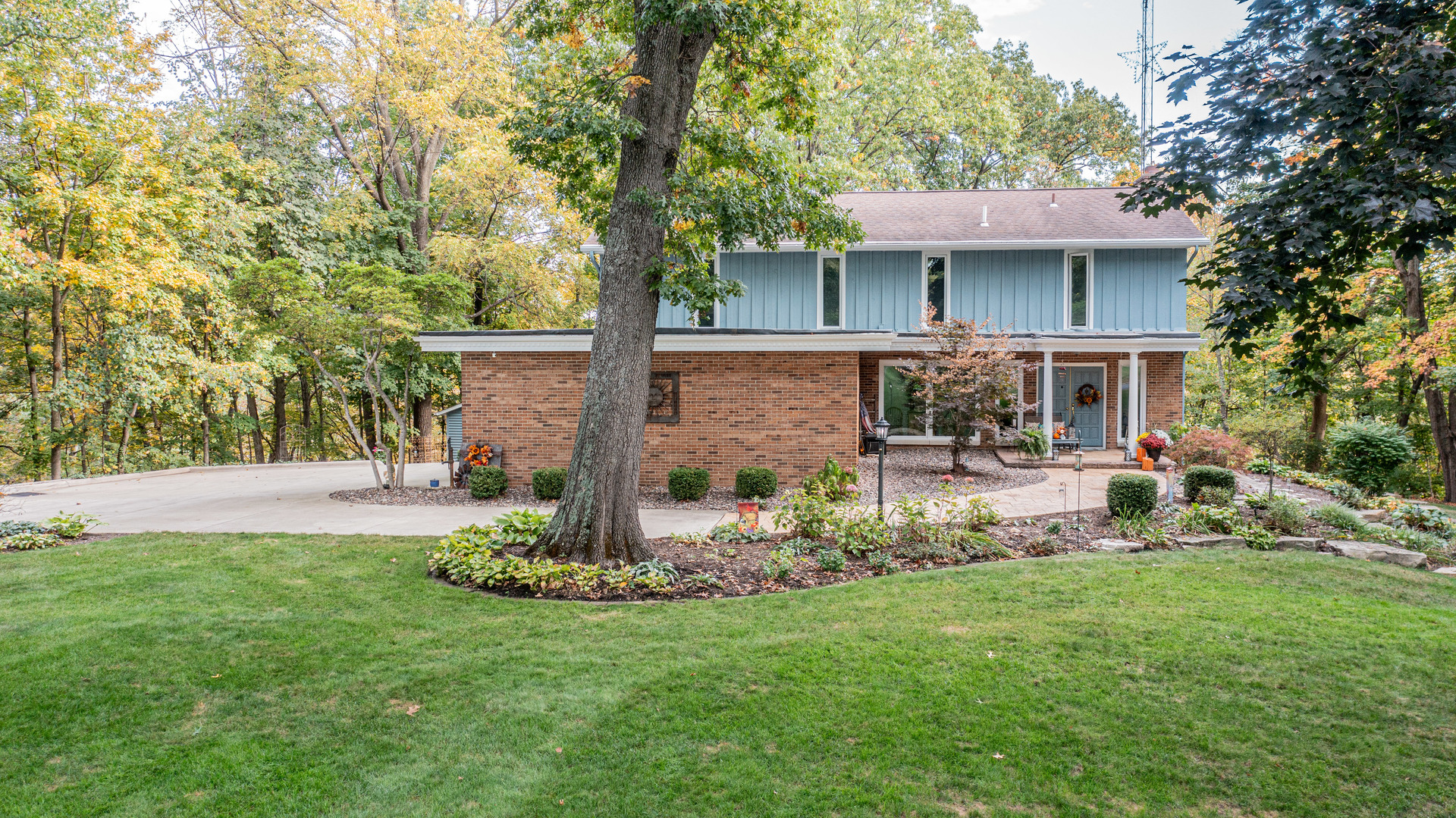 2555 Ridgefield Road, Princeton, IL 61356