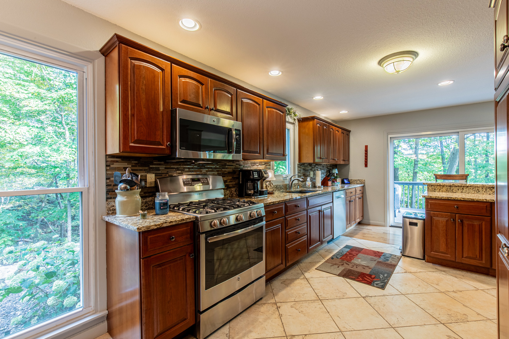 2555 Ridgefield Road, Princeton, IL 61356