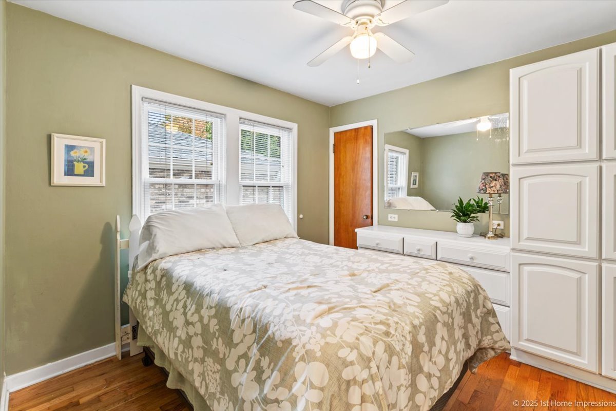 9252 S Sawyer Avenue, Evergreen Park, IL 60805