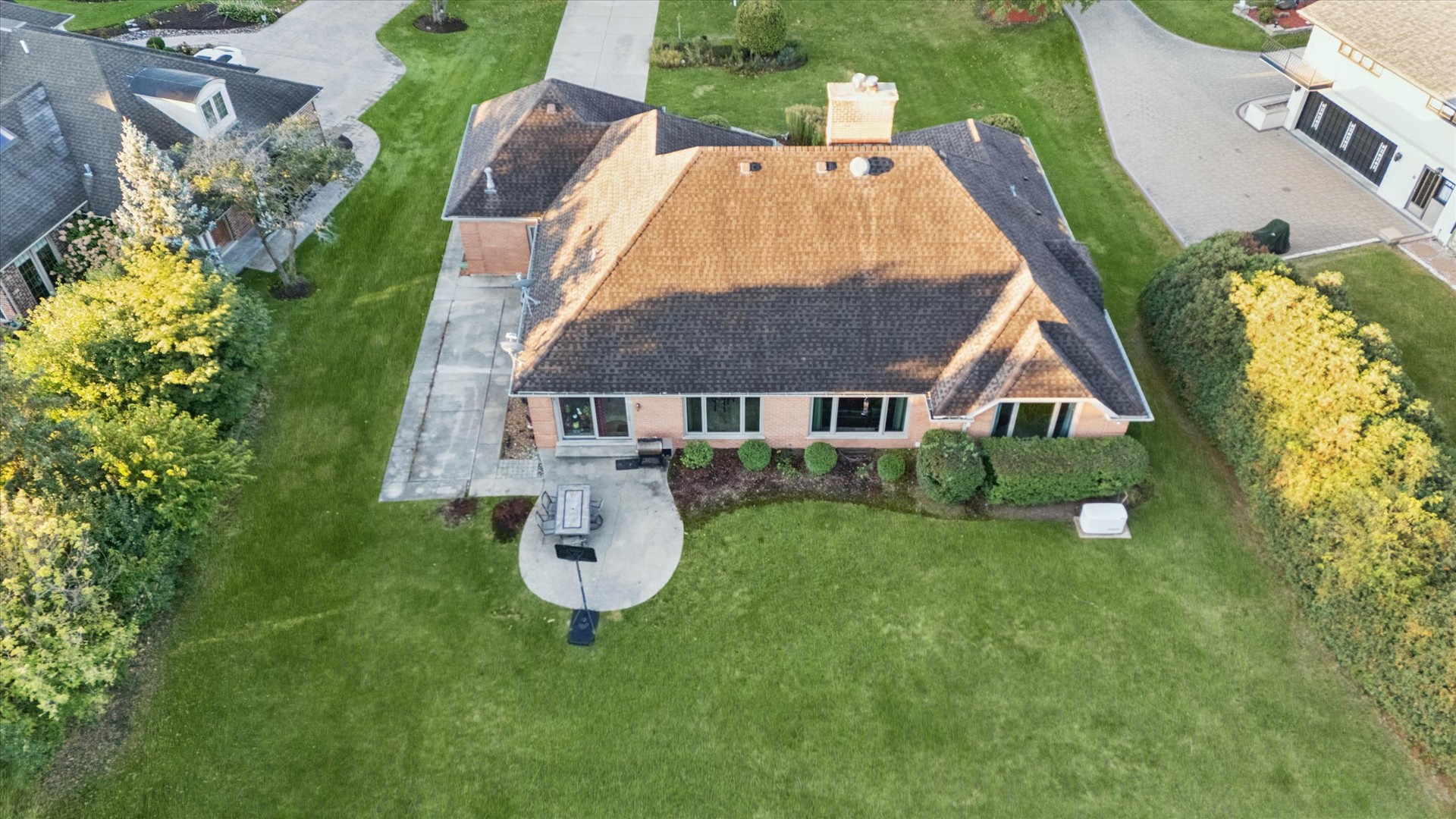 31 Croydon Lane, Oak Brook, IL 60523