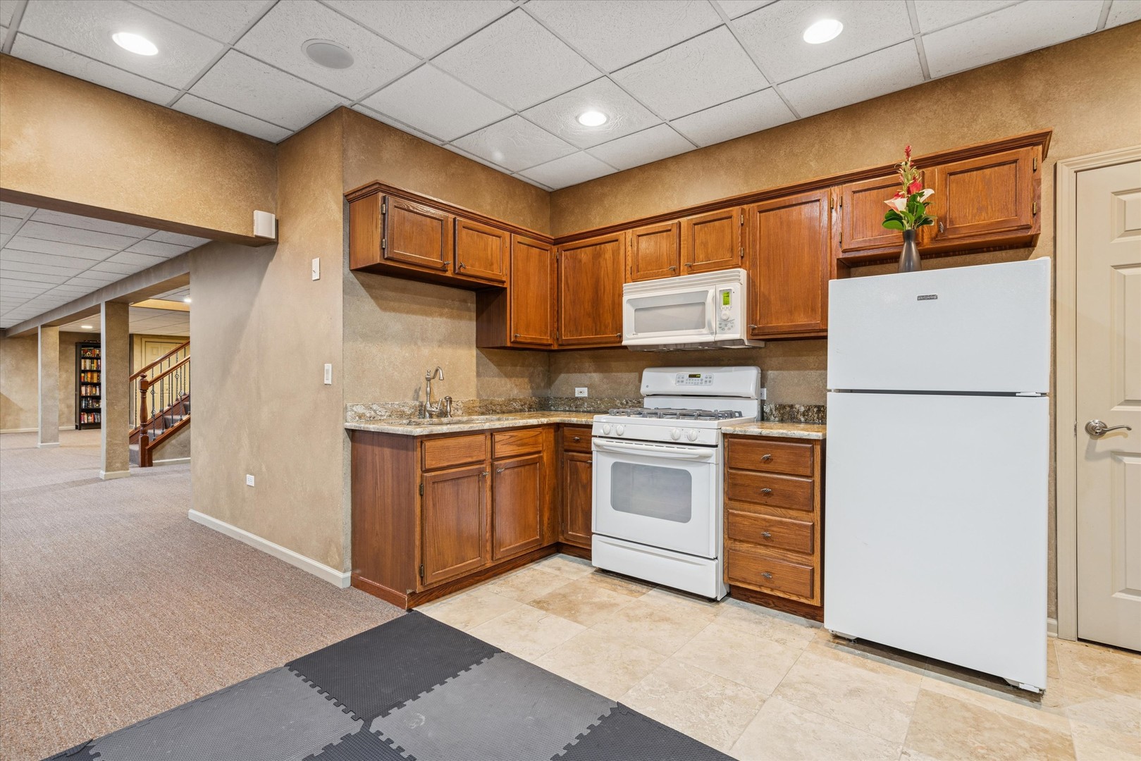 31 Croydon Lane, Oak Brook, IL 60523