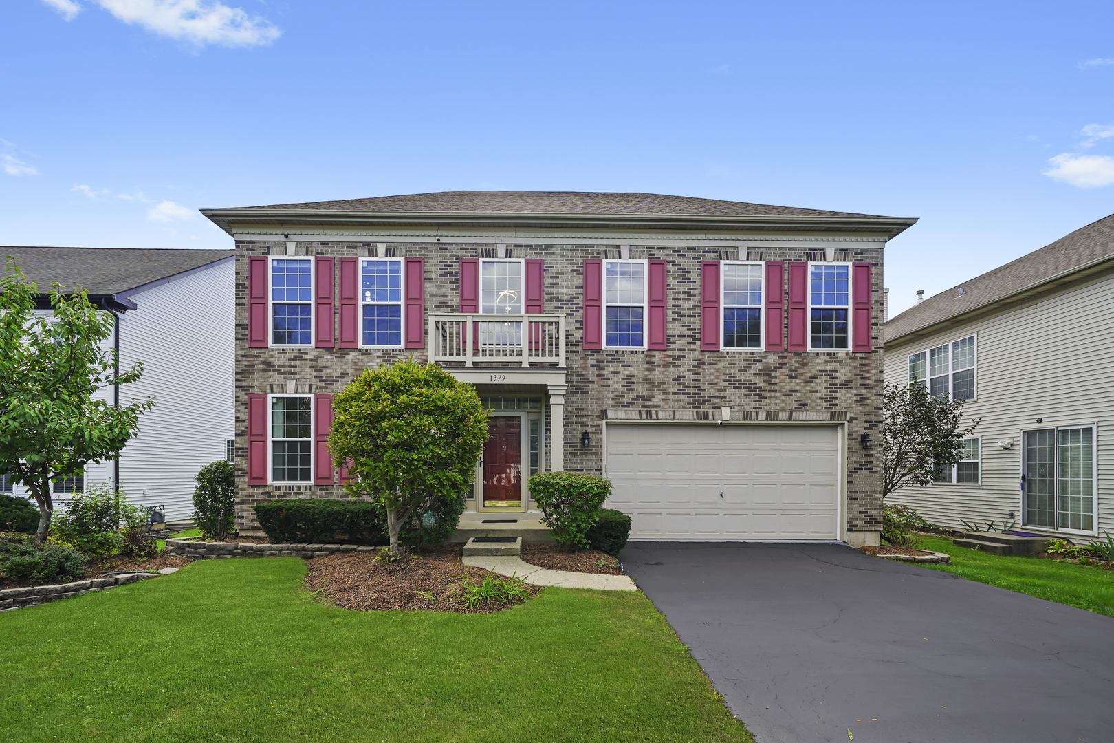 1379 W Deer Court, Palatine, IL 60067
