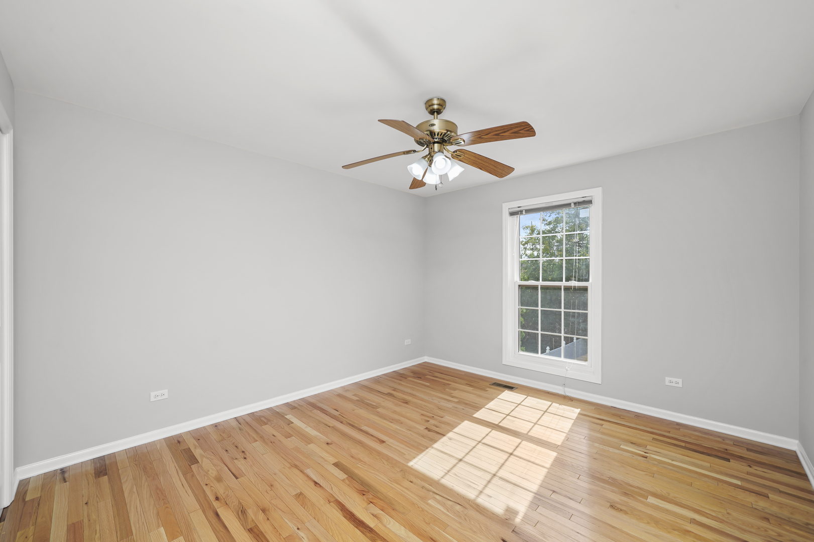 1379 W Deer Court, Palatine, IL 60067