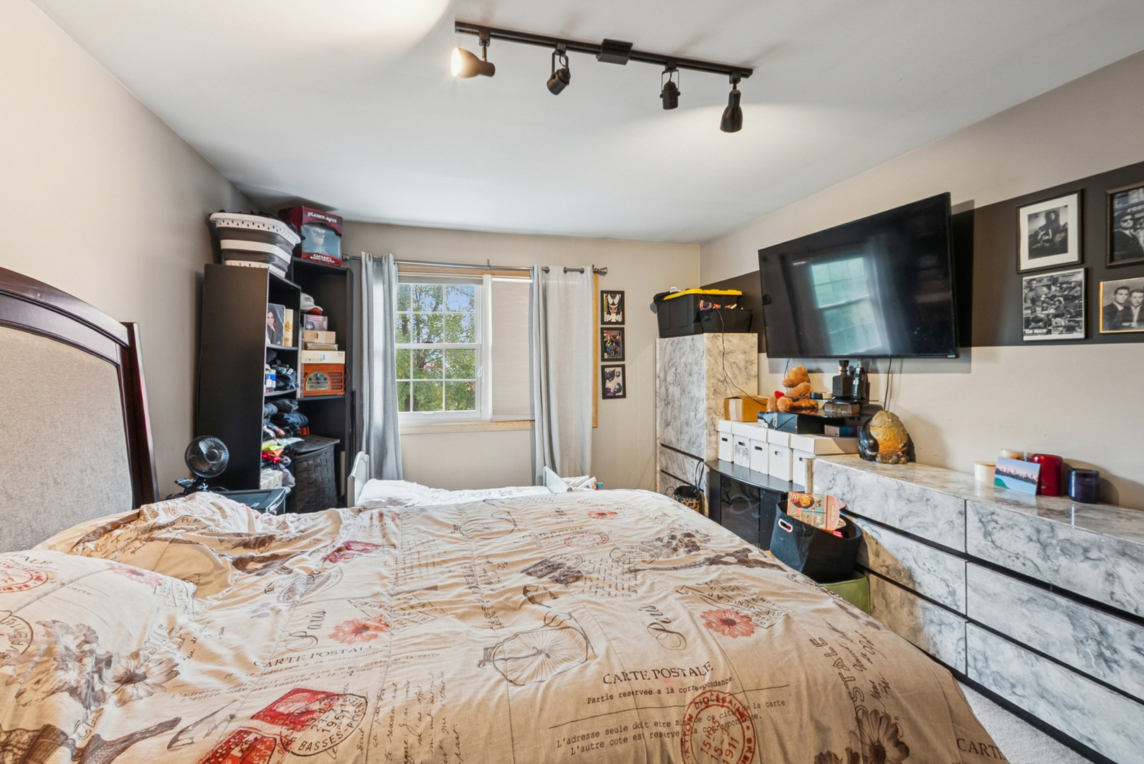 4326 W Emerald Way Street, Alsip, IL 60803