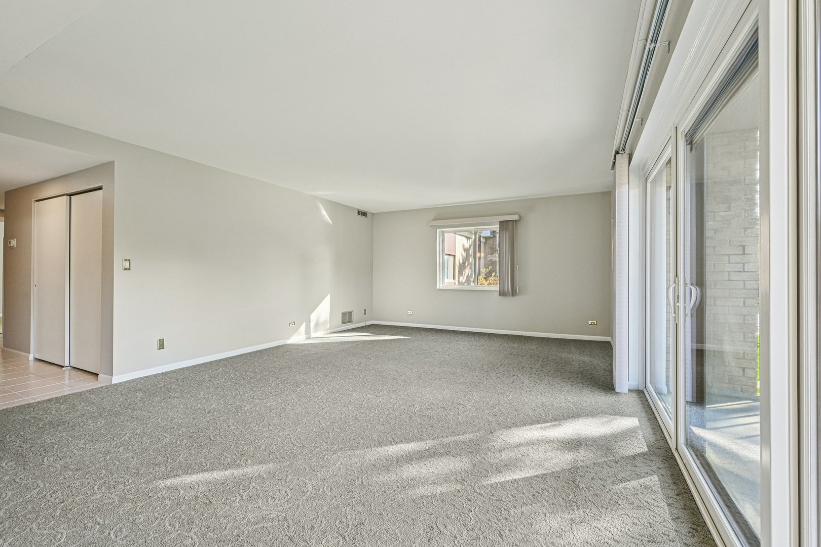 1105 N Mill Street #224, Naperville, IL 60563