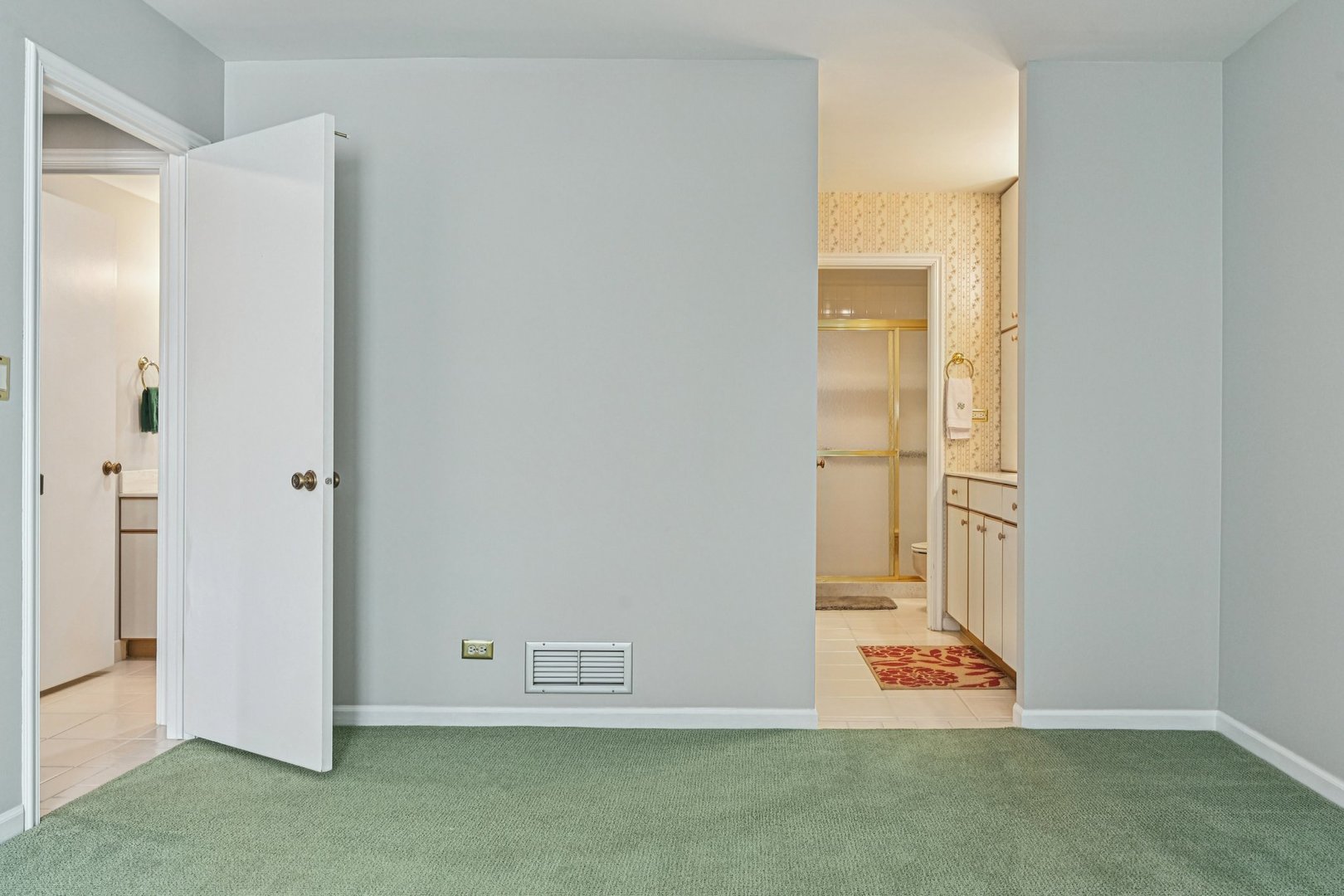 1105 N Mill Street #224, Naperville, IL 60563