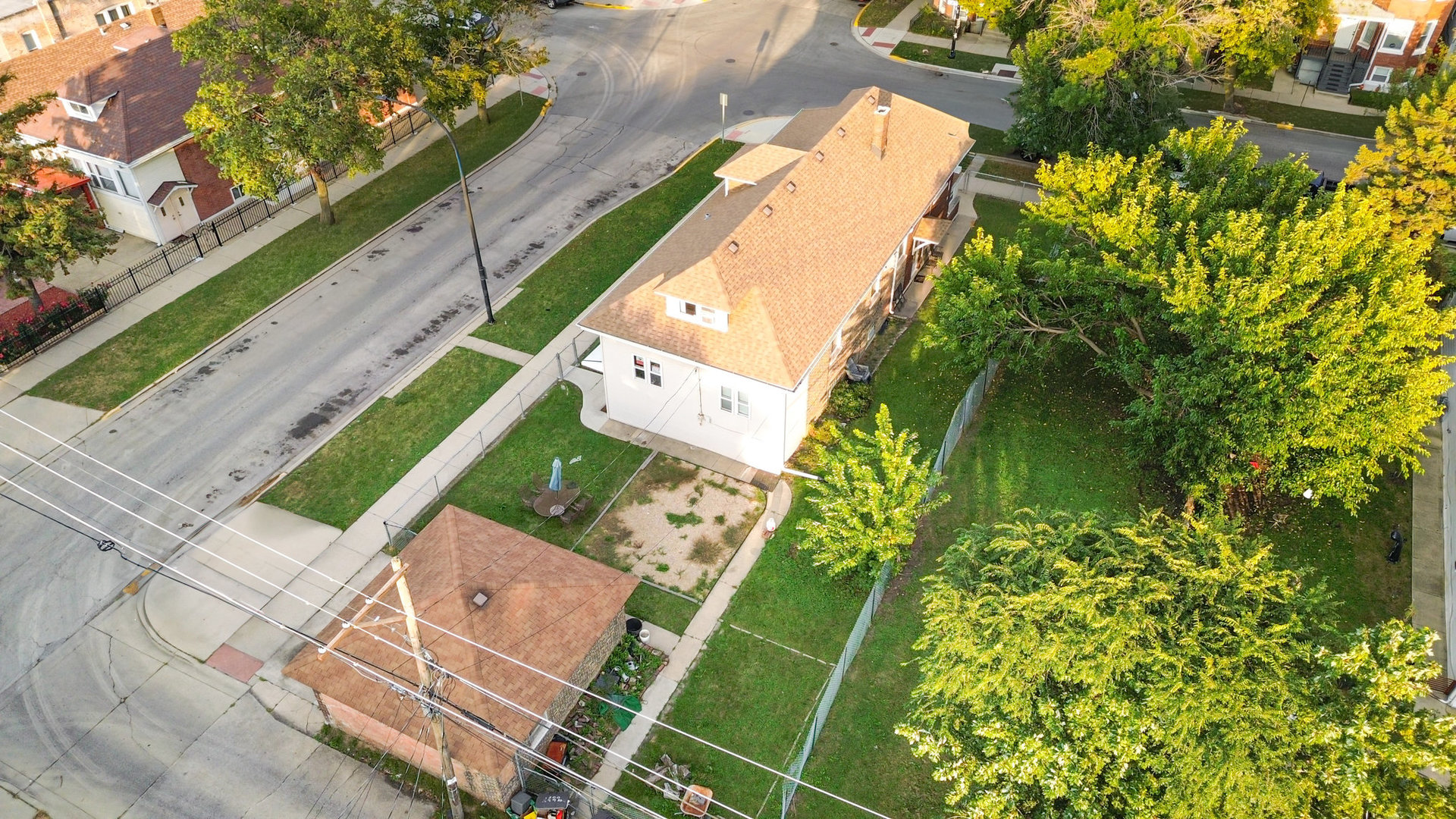 1300 S 49th Avenue, Cicero, IL 60804
