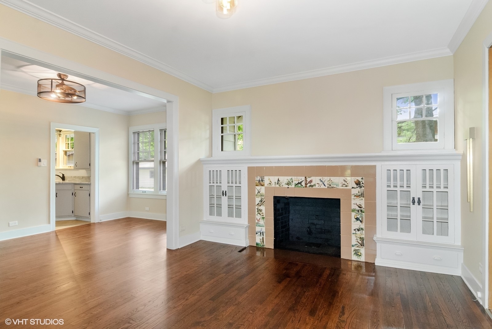 28W456 Batavia Road, Warrenville, IL 60555