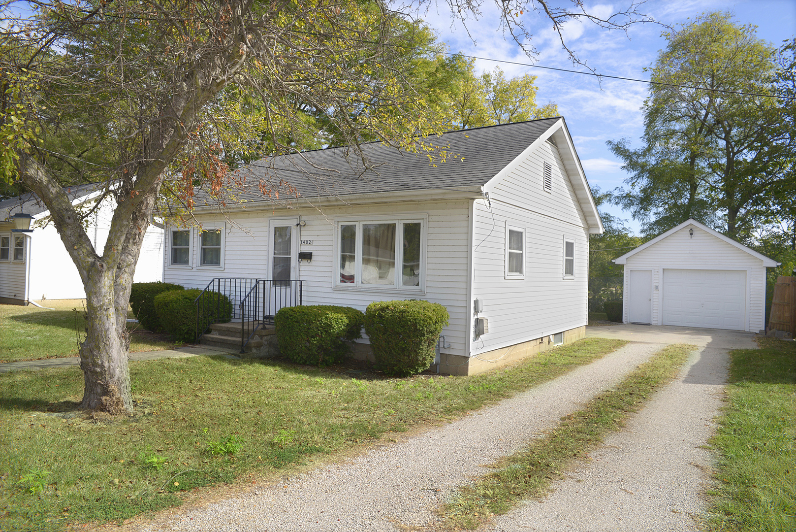 1402-1406 Champlain Street, Ottawa, IL 61350