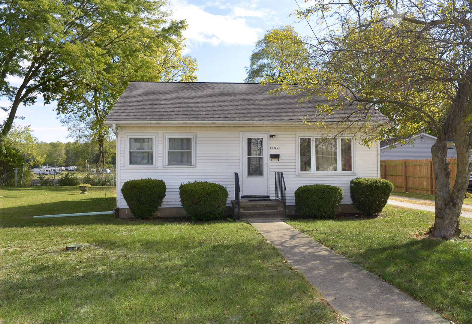 1402-1406 Champlain Street, Ottawa, IL 61350