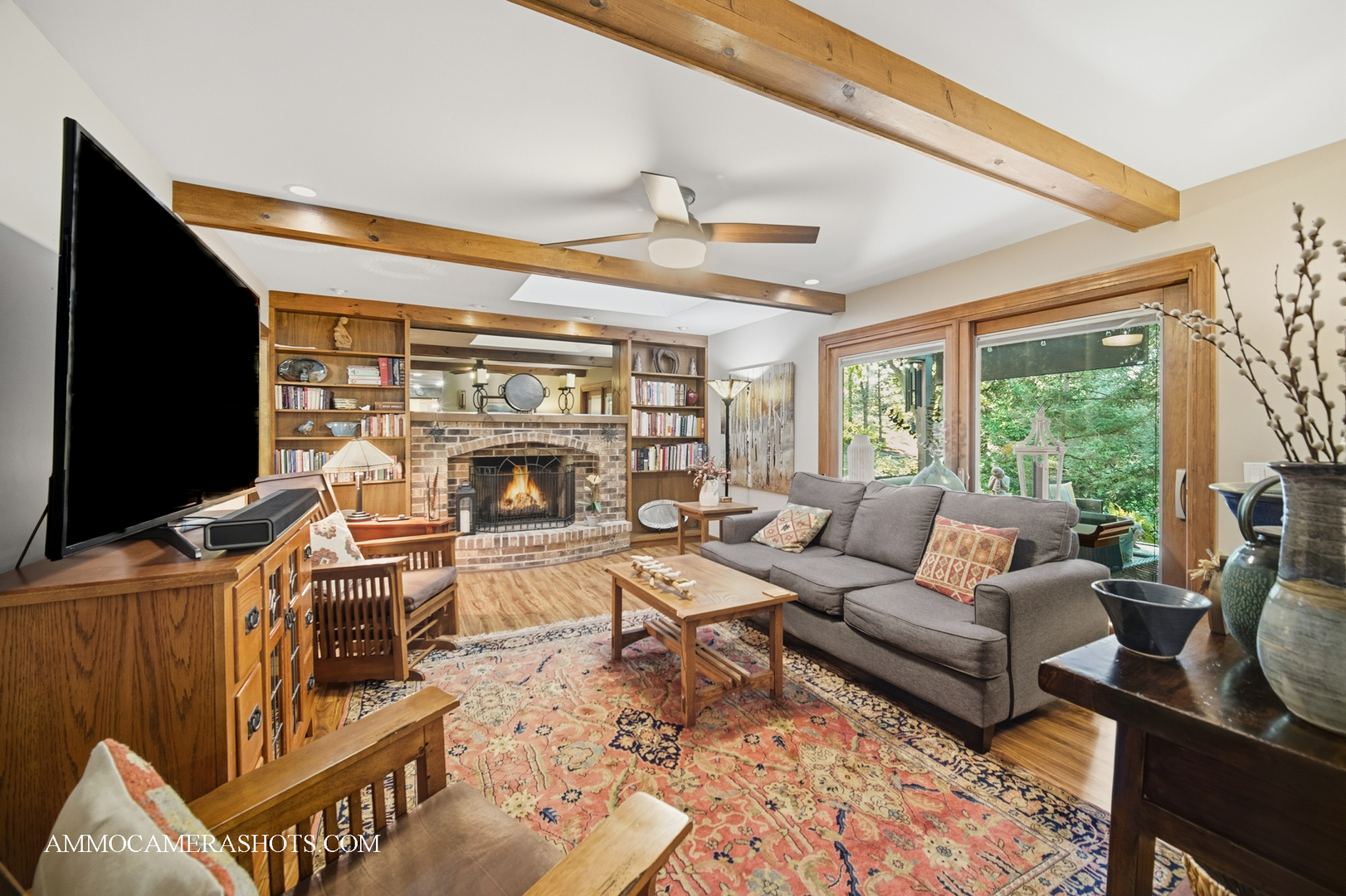 12 Highgate Court, St. Charles, IL 60174