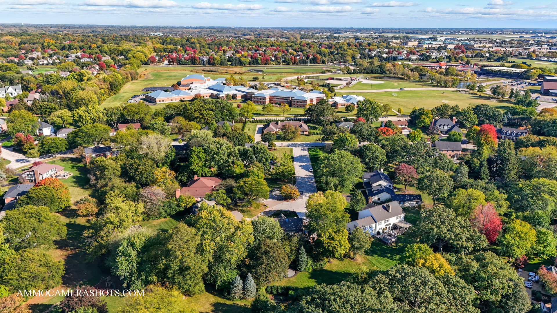 12 Highgate Court, St. Charles, IL 60174