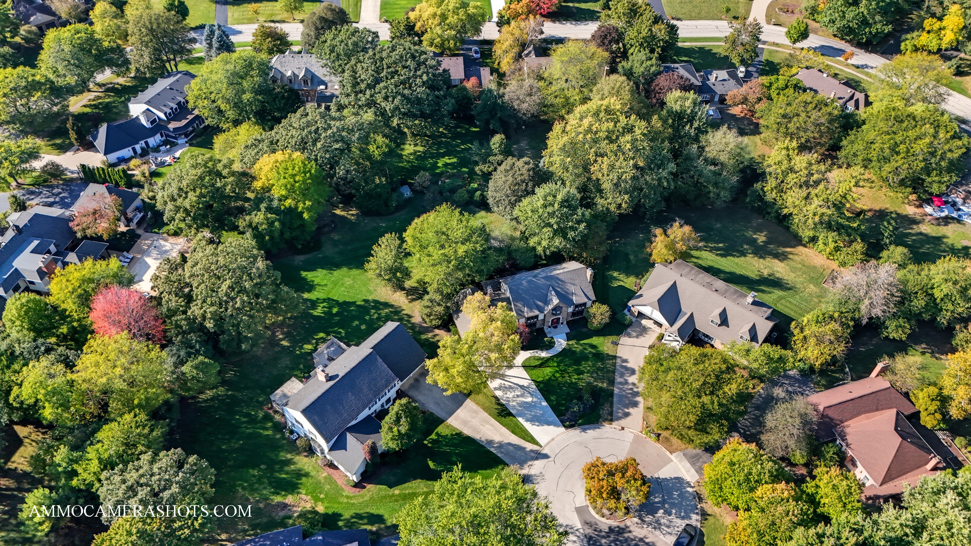 12 Highgate Court, St. Charles, IL 60174
