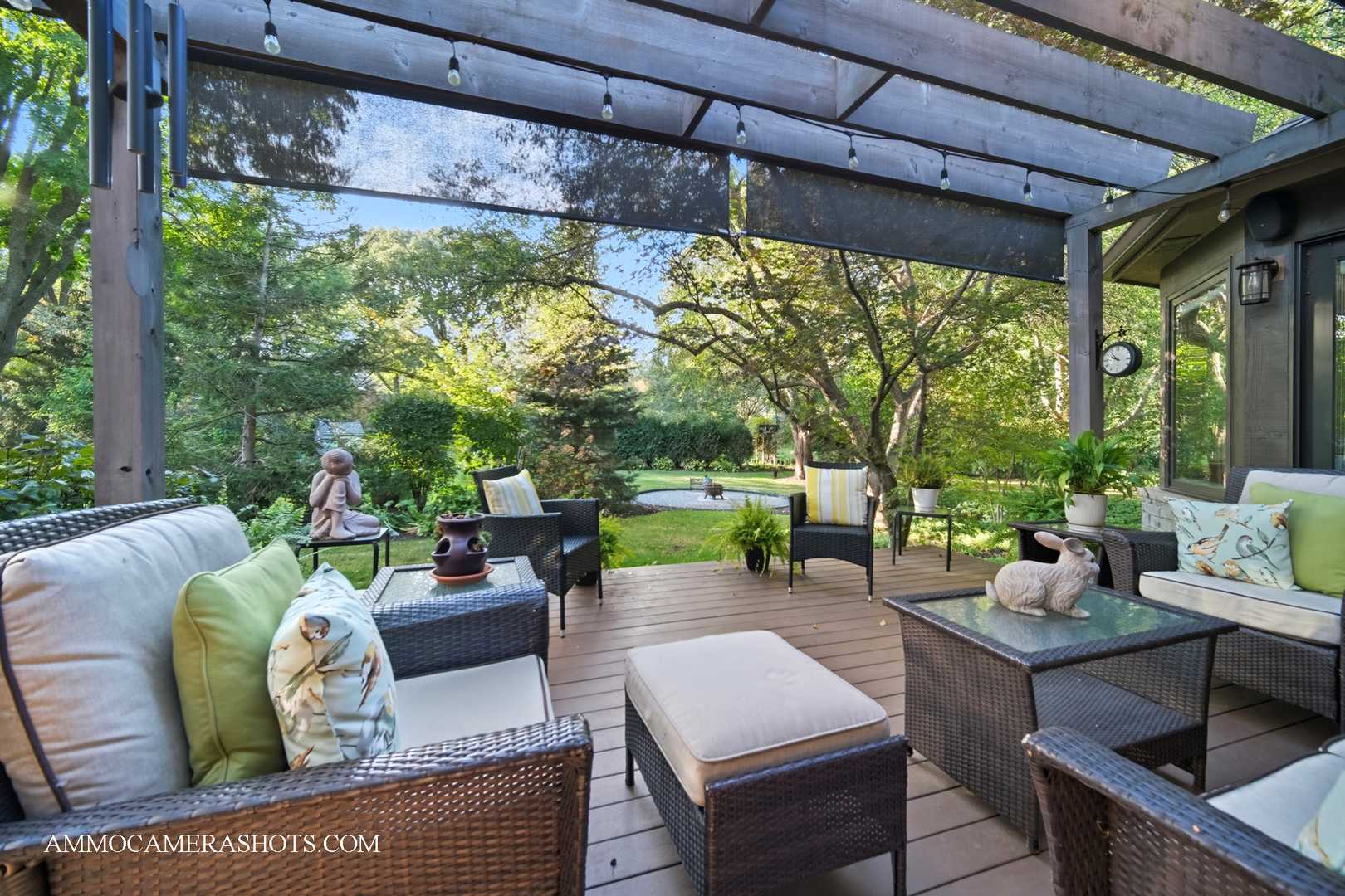 12 Highgate Court, St. Charles, IL 60174