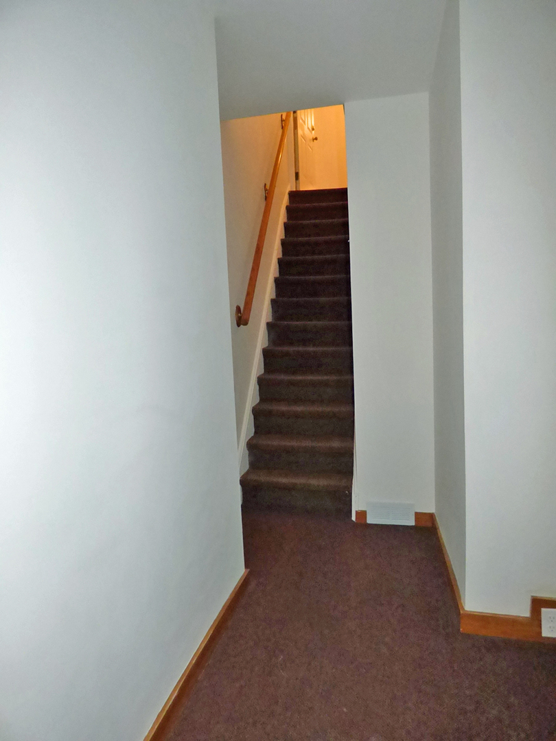 329 Exchange Street, Sycamore, IL 60178