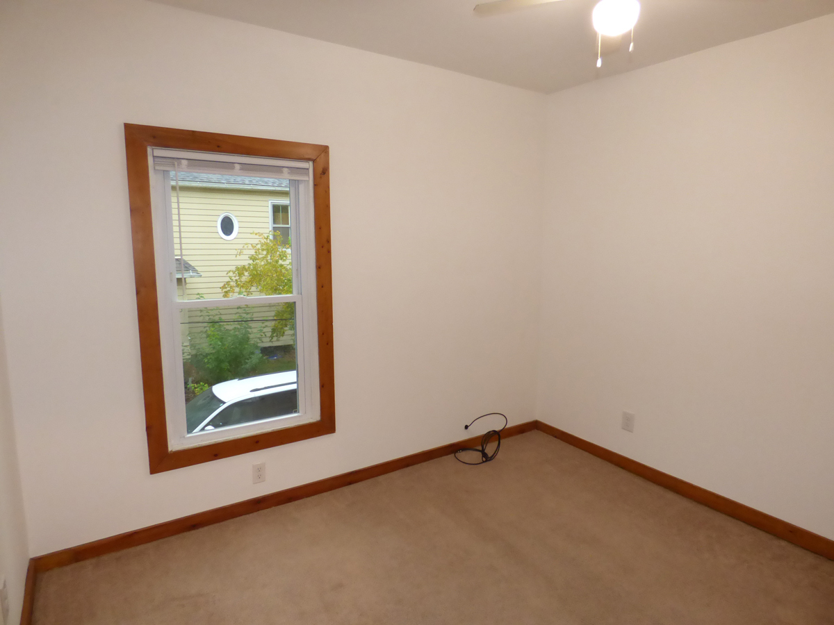 329 Exchange Street, Sycamore, IL 60178