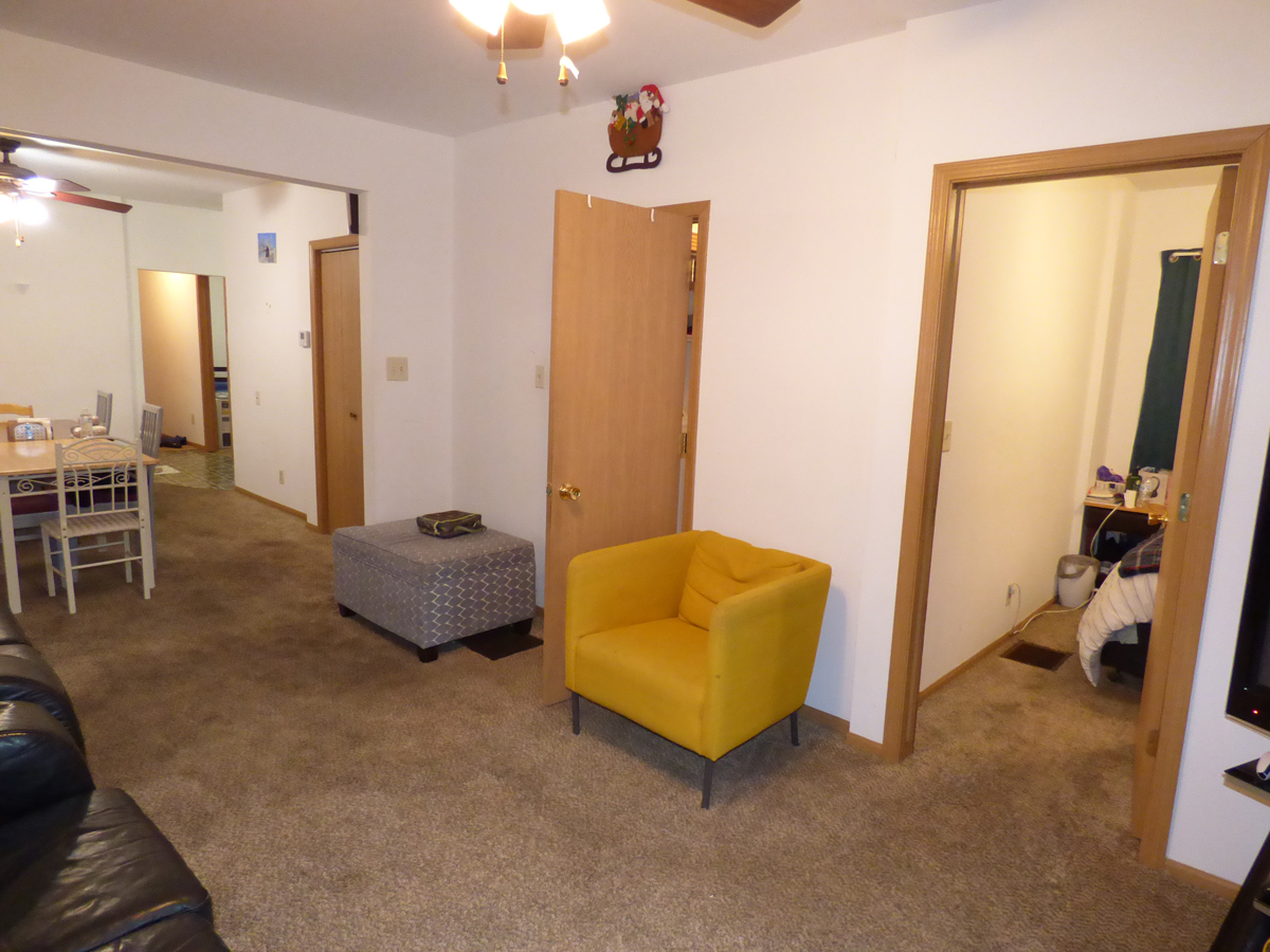 329 Exchange Street, Sycamore, IL 60178