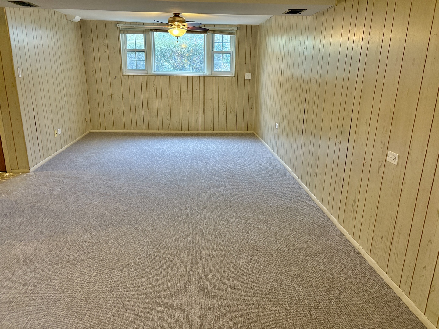 29 Arapaho Drive, Thornton, IL 60476