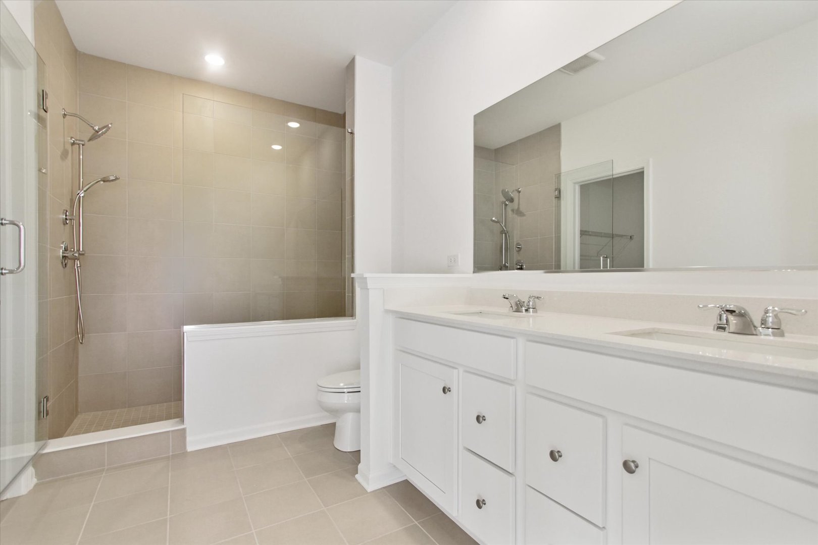 38 Tournament Drive, Hawthorn Woods, IL 60047