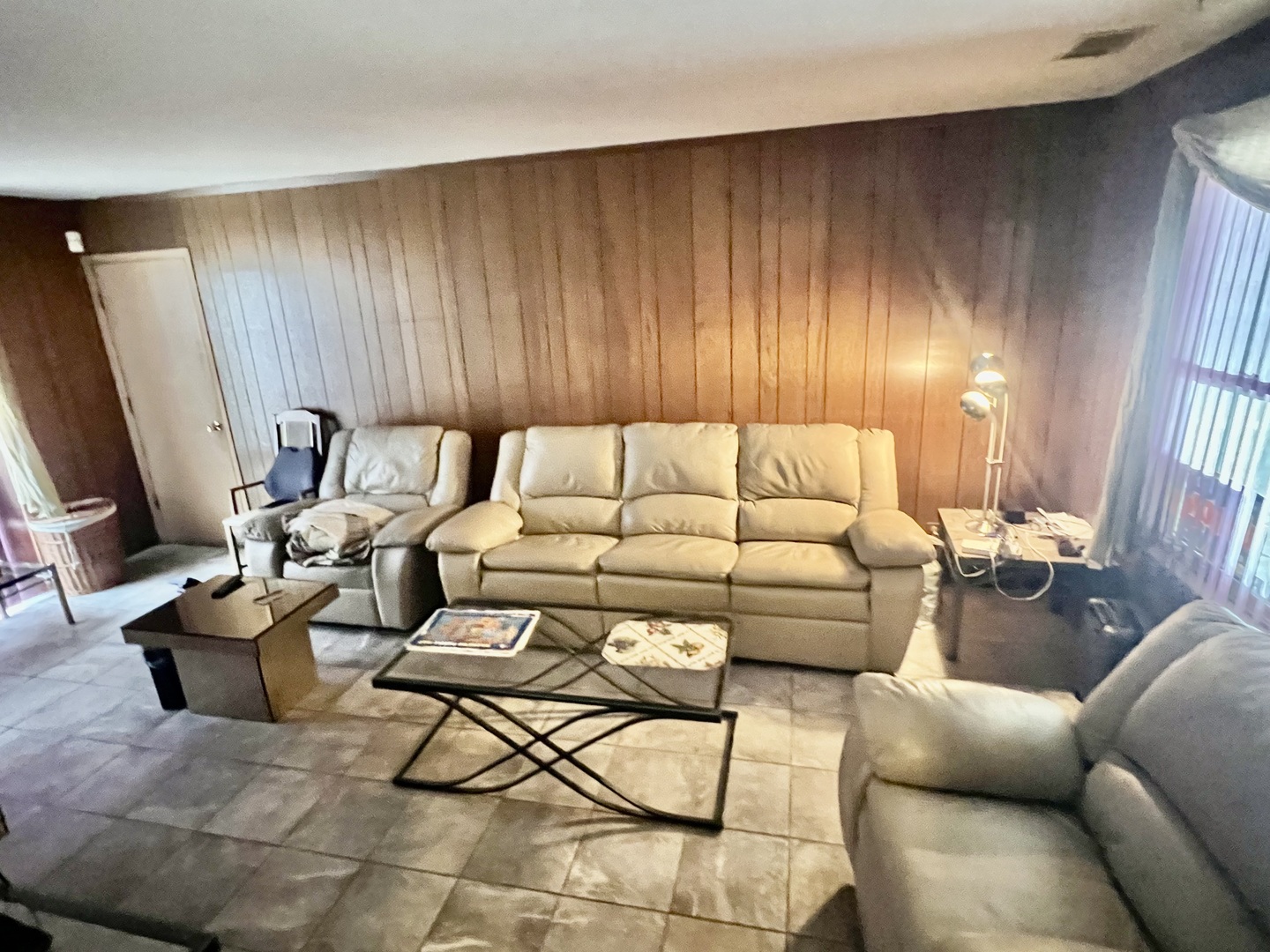 17613 Hawthorne Drive, Country Club Hills, IL 60478
