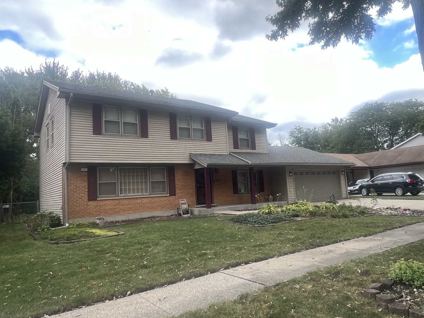 17613 Hawthorne Drive, Country Club Hills, IL 60478