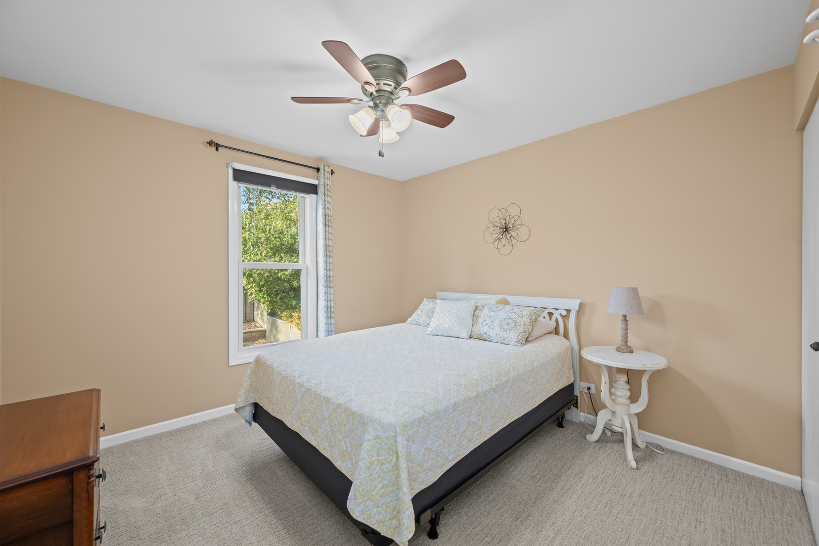 1286 Gail Drive, Buffalo Grove, IL 60089