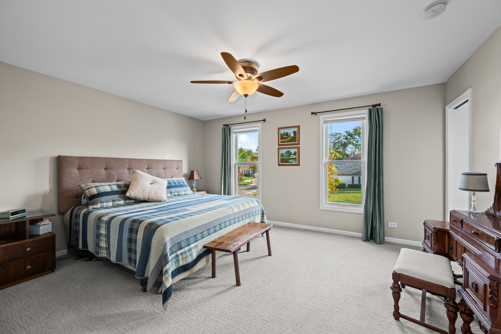 1286 Gail Drive, Buffalo Grove, IL 60089