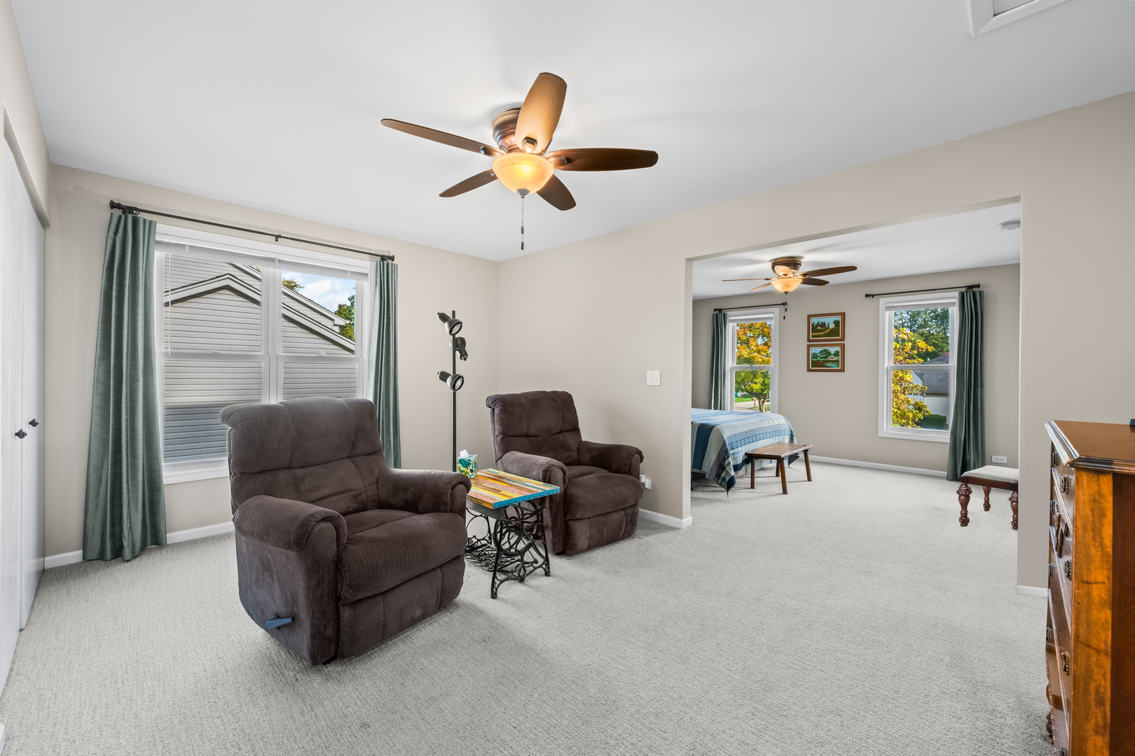 1286 Gail Drive, Buffalo Grove, IL 60089