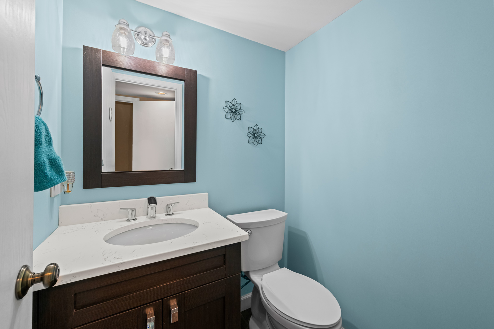 1286 Gail Drive, Buffalo Grove, IL 60089