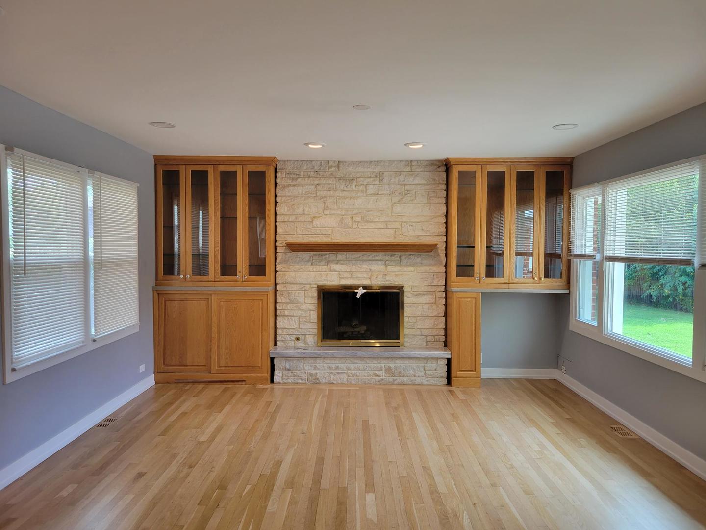 1001 E Callero Circle #1, Mount Prospect, IL 60056