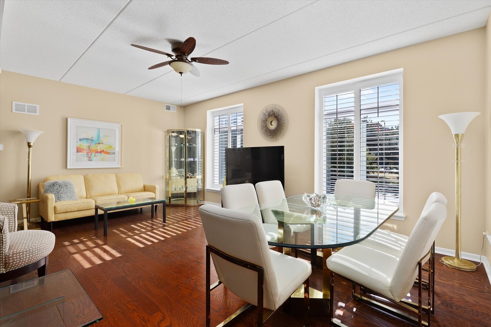 845 E 22nd Street #b105, Lombard, IL 60148