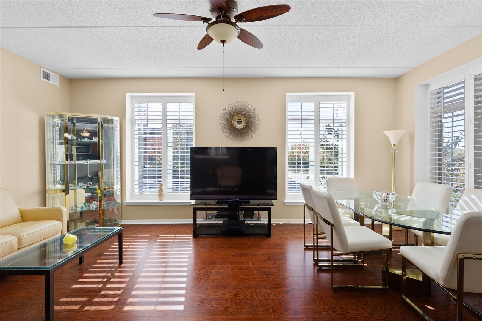 845 E 22nd Street #b105, Lombard, IL 60148