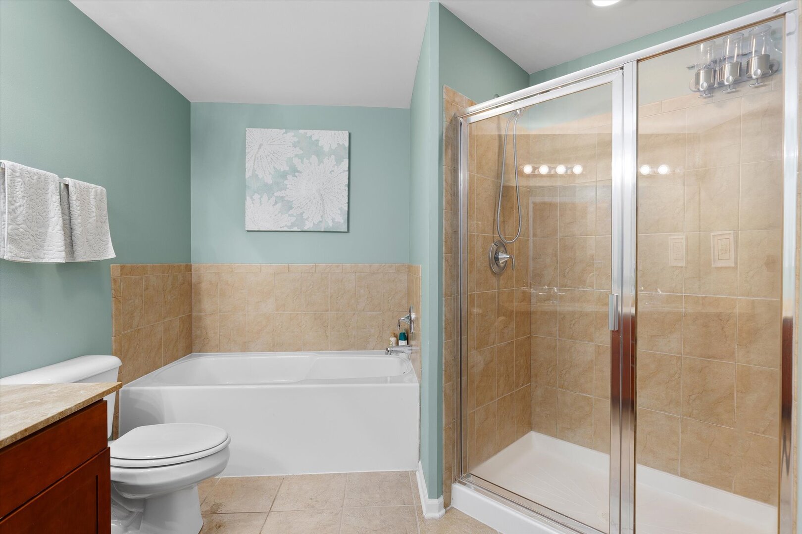 845 E 22nd Street #b105, Lombard, IL 60148