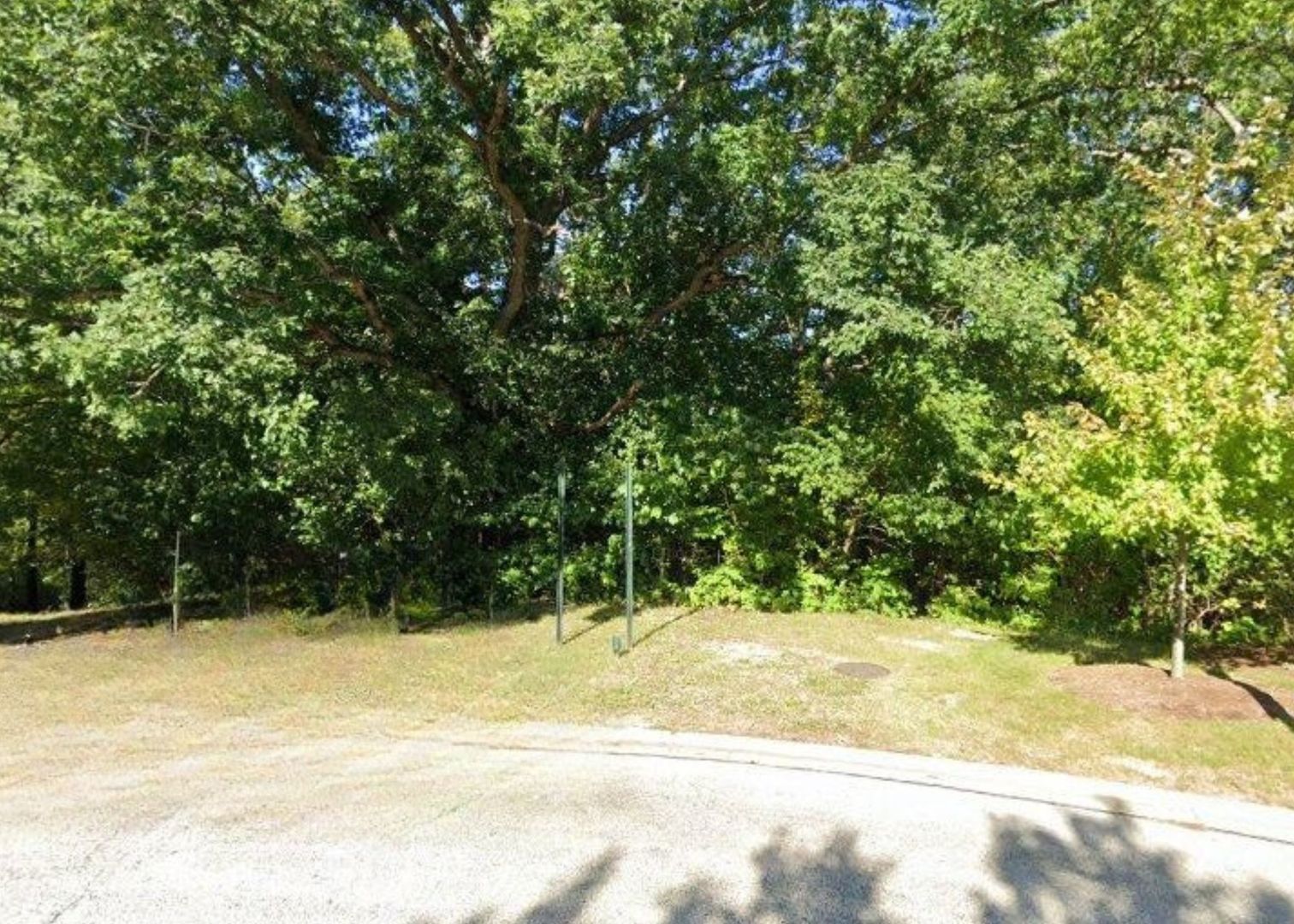 3258 Red Oak Circle, Carpentersville, IL 60110