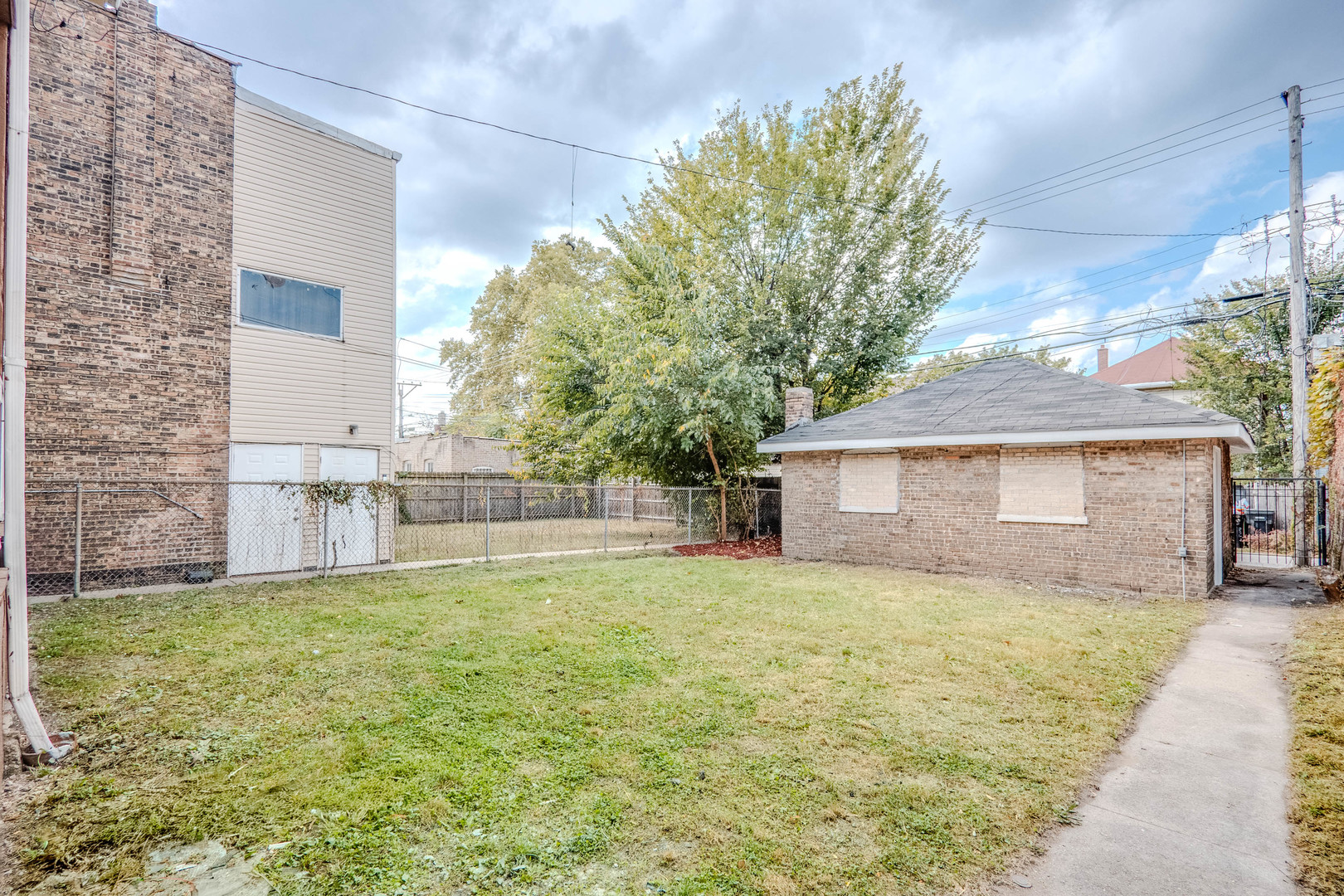8144 S Green Street, Chicago, IL 60620